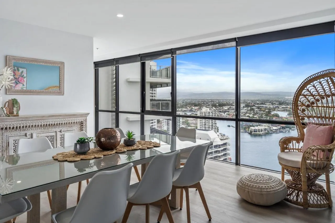 Circle On Cavill Contemporary Luxury And Spacious Three Bedroom Apartment Guldkusten 0*,